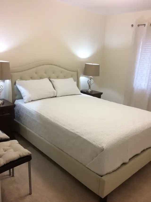 A Furnished Room for Rent, for Female, Brampton (East)