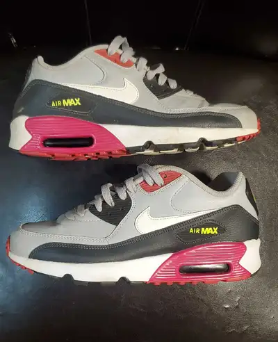 Youth NIKE AIR MAX Running Shoes Size 7 Youth, View more