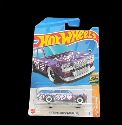 Hotwheels Datsun Bluebird wagon (510) 235/250 overall 4/5 in Hot wagons New pictures depict the cond...