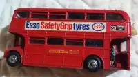 Dinky Toys 289 Routemaster bus