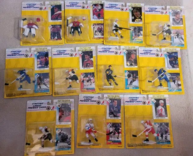 1993 Starting Lineup NHL Hockey Lot of 11 New Figures in Arts & Collectibles in Markham / York Region - Image 2