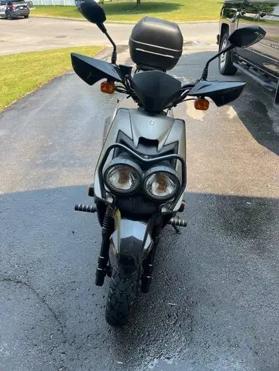 2014 Yamaha BWS 125 cc scooter for sale. Includes rack and lockable helmet case. Also includes pegs...