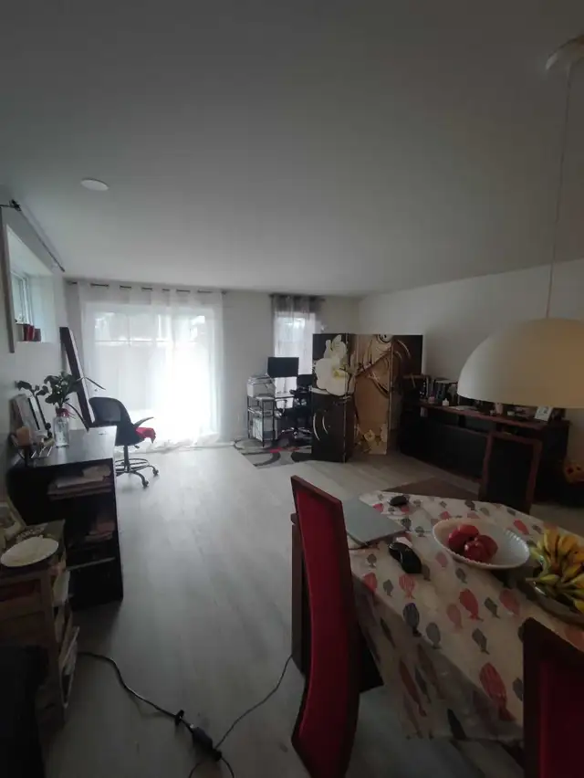 ASSIGN LEASE - BRIGHT 4.5-ROOM UNIT