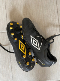 Umbro soccer cleats