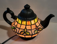 Vintage Rare Tiffany Style Stained Glass Teapot Lamp/Night Light