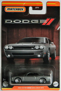 Matchbox Dodge Series 1/64 2008 Custom Challenger SRT8 Diecast