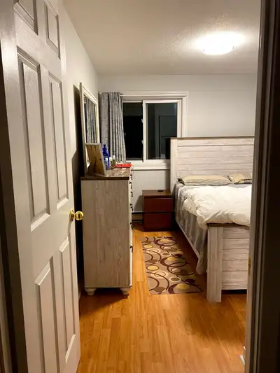 Room Available In Sharing