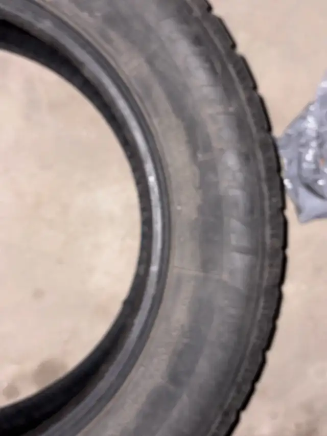 tire size 225/ 65R17 1 winter tire in Tires & Rims in Oshawa / Durham Region - Image 7