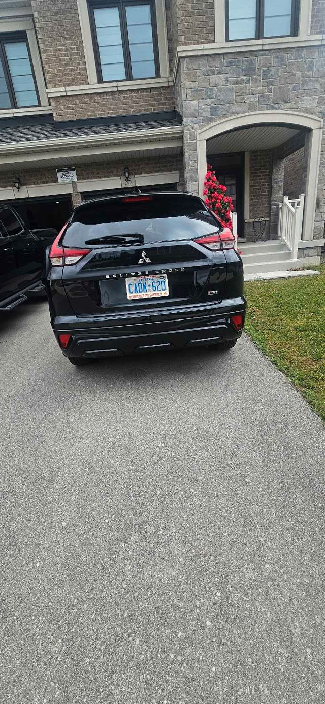 mitsubishi eclipse cross  in Cars & Trucks in Markham / York Region - Image 2