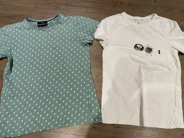 Lot de vêtements  garçon in Kids & Youth in City of Montréal - Image 2