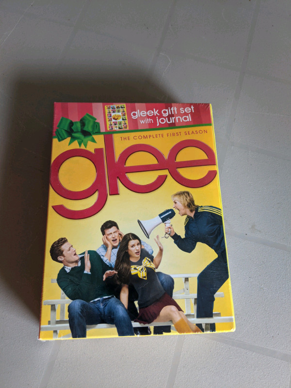 Glee Season 1 DVD in CDs, DVDs & Blu-ray in Ottawa