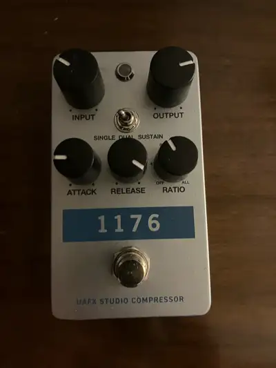 Universal Audio 1176 Compressor Pedal, View more