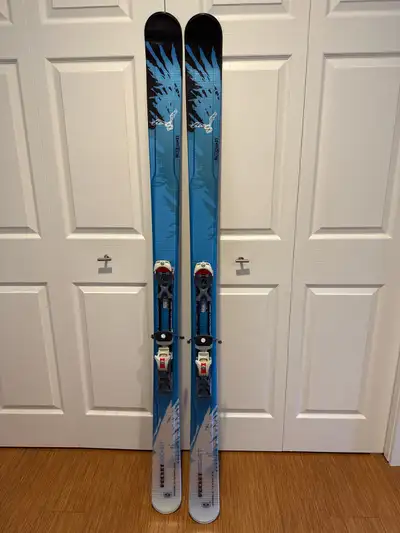 Used, but in great condition (been gathering dust in the garage for about 15 years!). Skis are 175 c...