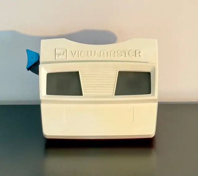 VIEW-MASTER  vintage (1976) in Arts & Collectibles in Laurentides - Image 6