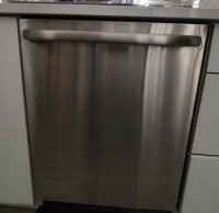 Dishwasher / Lave-Vaiselle