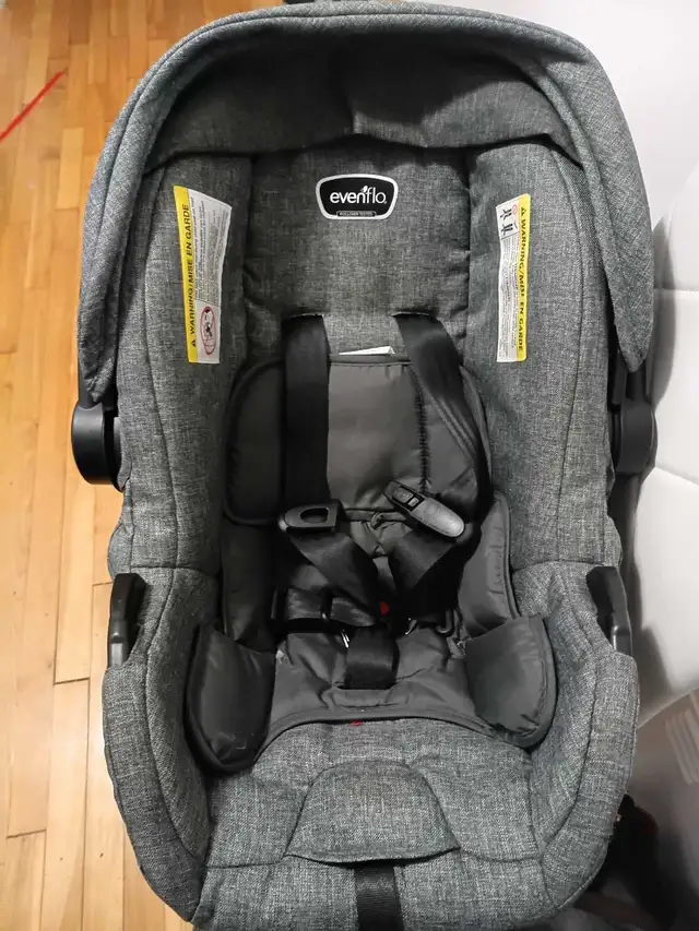 Poussette et siege auto in Strollers, Carriers & Car Seats in City of Montréal - Image 2