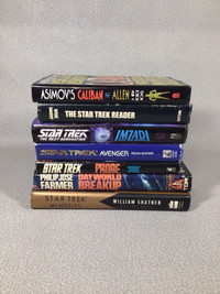 Vintage hardcover Star Trek & SciFi book lot - aa18