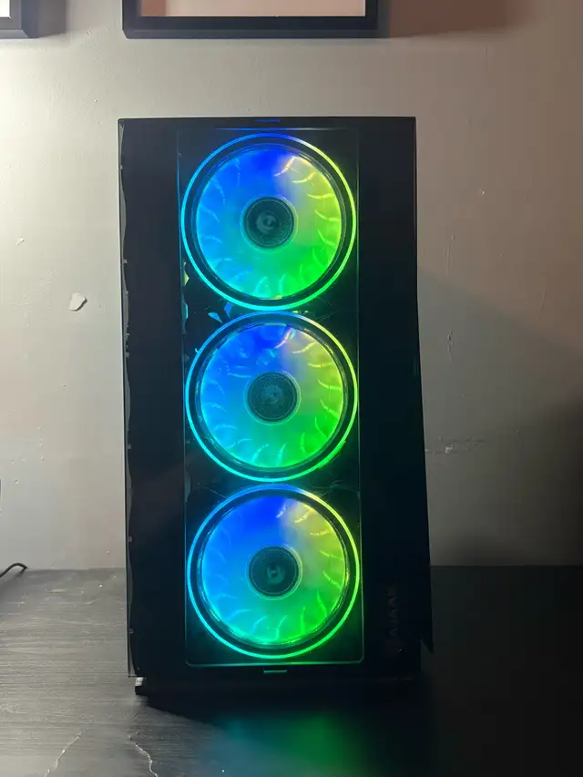 custom gaming/desktop computer65712750672003121