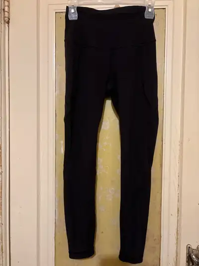 Lululemon Leggings sz4 xsmall, View more