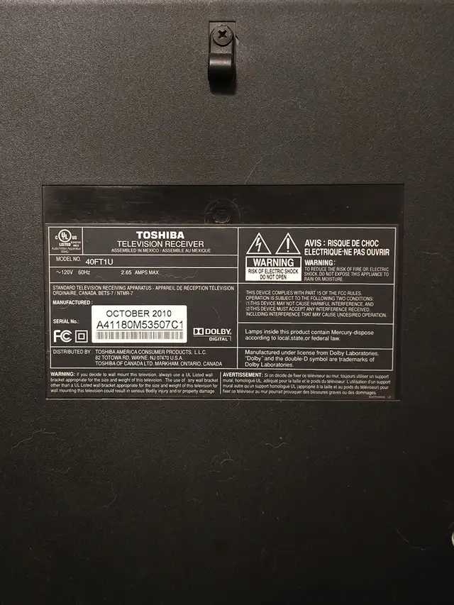 40 INCH TOSHIBA FLAT SCREEN TV in TVs in Ottawa - Image 3