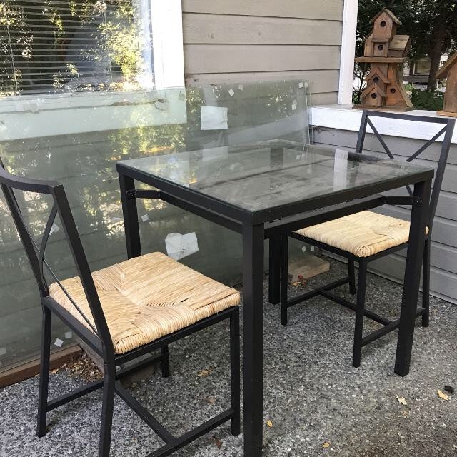 Ikea glass top table w/ two chairs indoor outdoor use bistro set