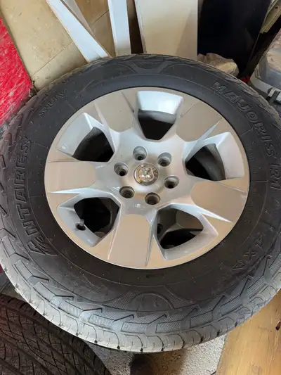 Came off a 2020 ram 6 bolt lots of tread 700 obo