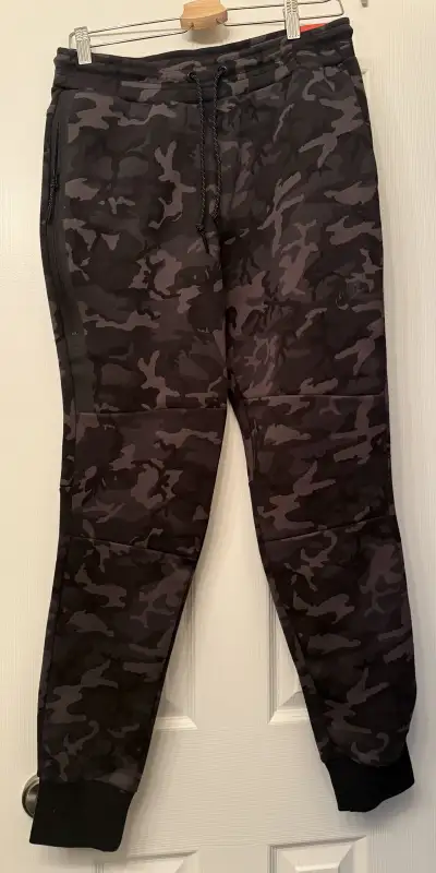 Nike Tech Pants Men’s Medium BNWT, View more