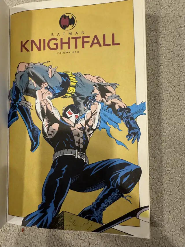 Batman Knightfall volume 1 in Comics & Graphic Novels in Ottawa - Image 6