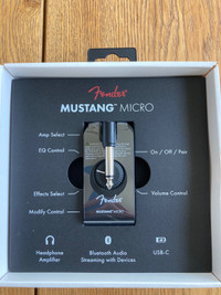 Fender Mustang Micro - headphone guitar amp