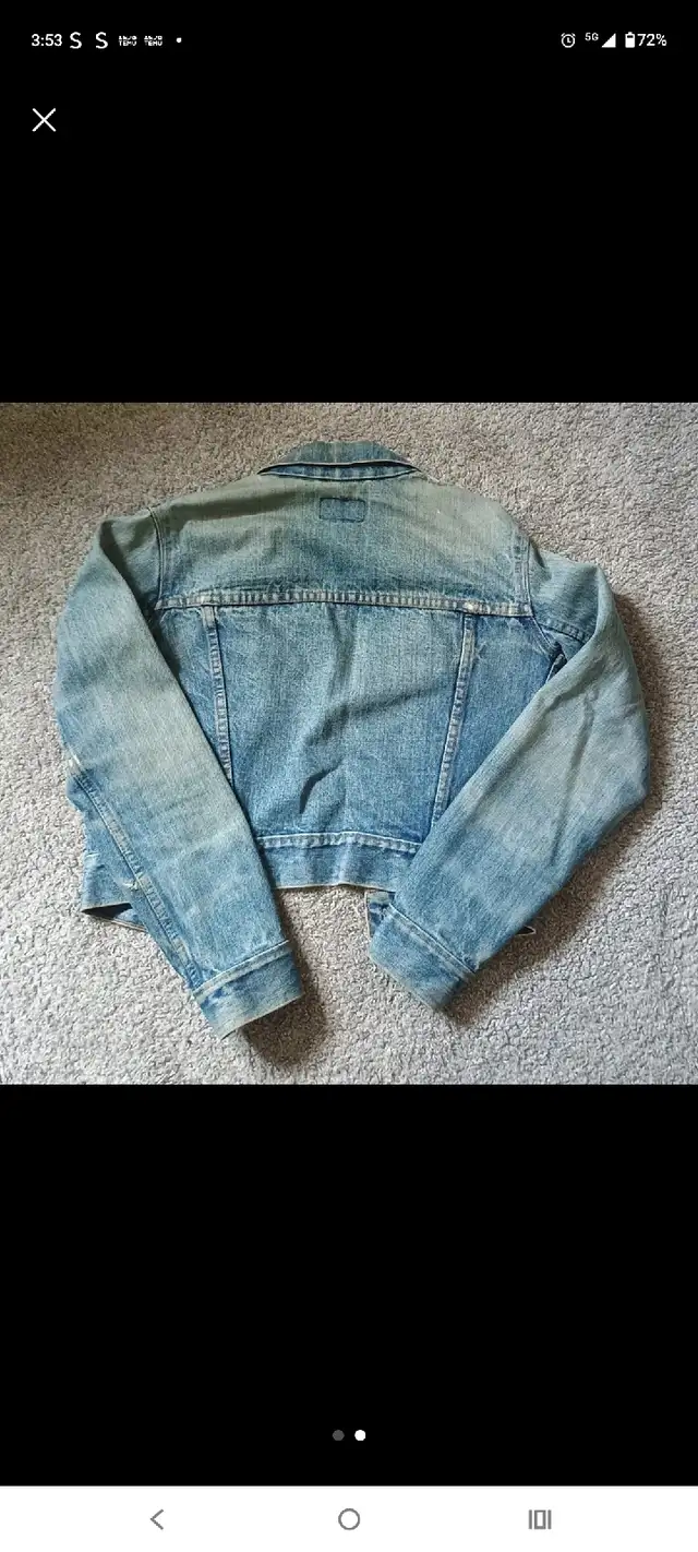 Women's Vintage Denim distressed Trucker Jacket in Women's - Tops & Outerwear in Mississauga / Peel Region - Image 3