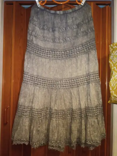 2 100% cotton, long skirts for sale. Both have built-in slips. The first is a grey broom skirt. It i...