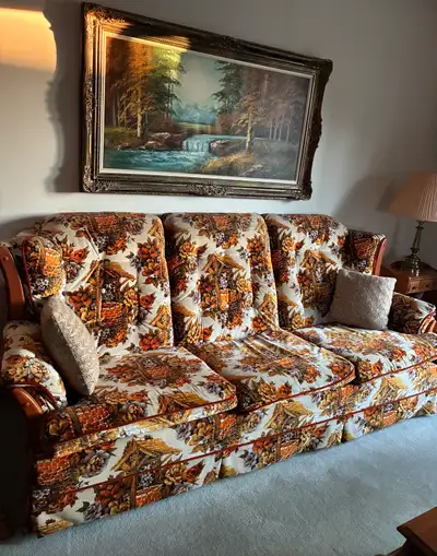 3 pieces Vintage Livingroom furniture, View more