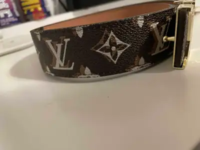 Ceinture LV, View more