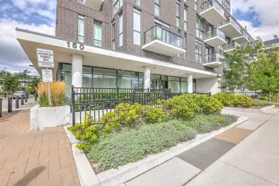 one bedroom condo by fairview mall hwy 404/401