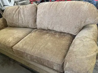 Comfortable couch $30