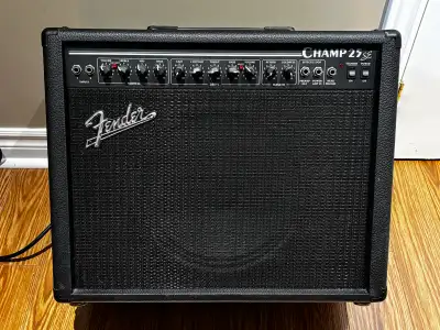 Fender Champ 25 SE Guitar Combo Amp in mint condition, offering 25 watts of power through a single 1...