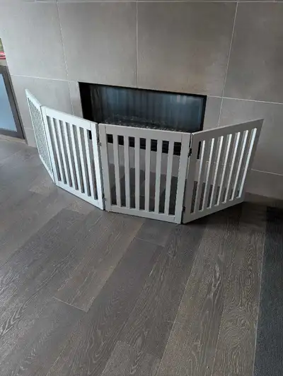 baby / pet foldable gate, View more