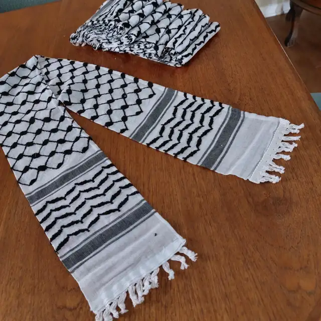Traditional Keffiyeh Scarf63611982935553120