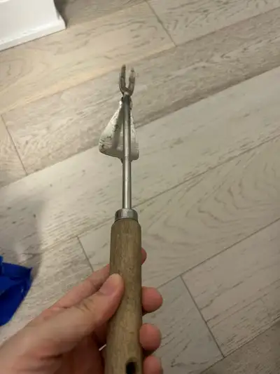 Weed remover, especially for Dandelion, View more