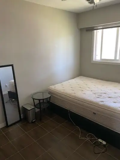 Room for Rent in Valleyview