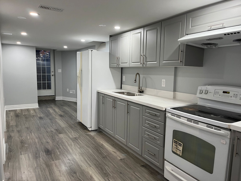 2 Bedroom basement apartment for rent in East Brampton Long Term