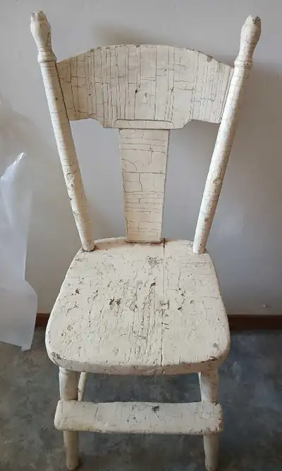 Toddler Pine Chair, View more