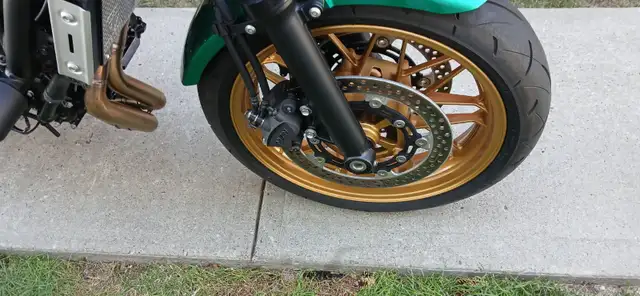 BRAND NEW 2023 KAWASAKI Z650RS FOR SALE WITH TONS OF EXTRAS!!! in Sport Bikes in Edmonton - Image 22