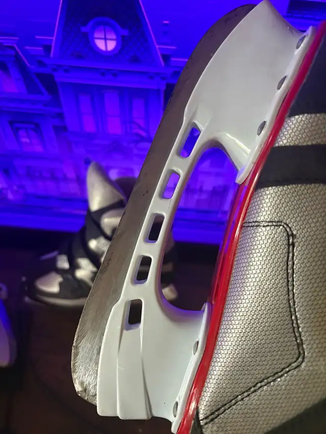 kids skates in Skates & Blades in Kitchener / Waterloo - Image 5