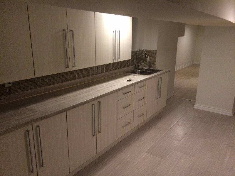 A King Dufferin 2 Bdrm Bright Basement laundry shared yard TTC Long