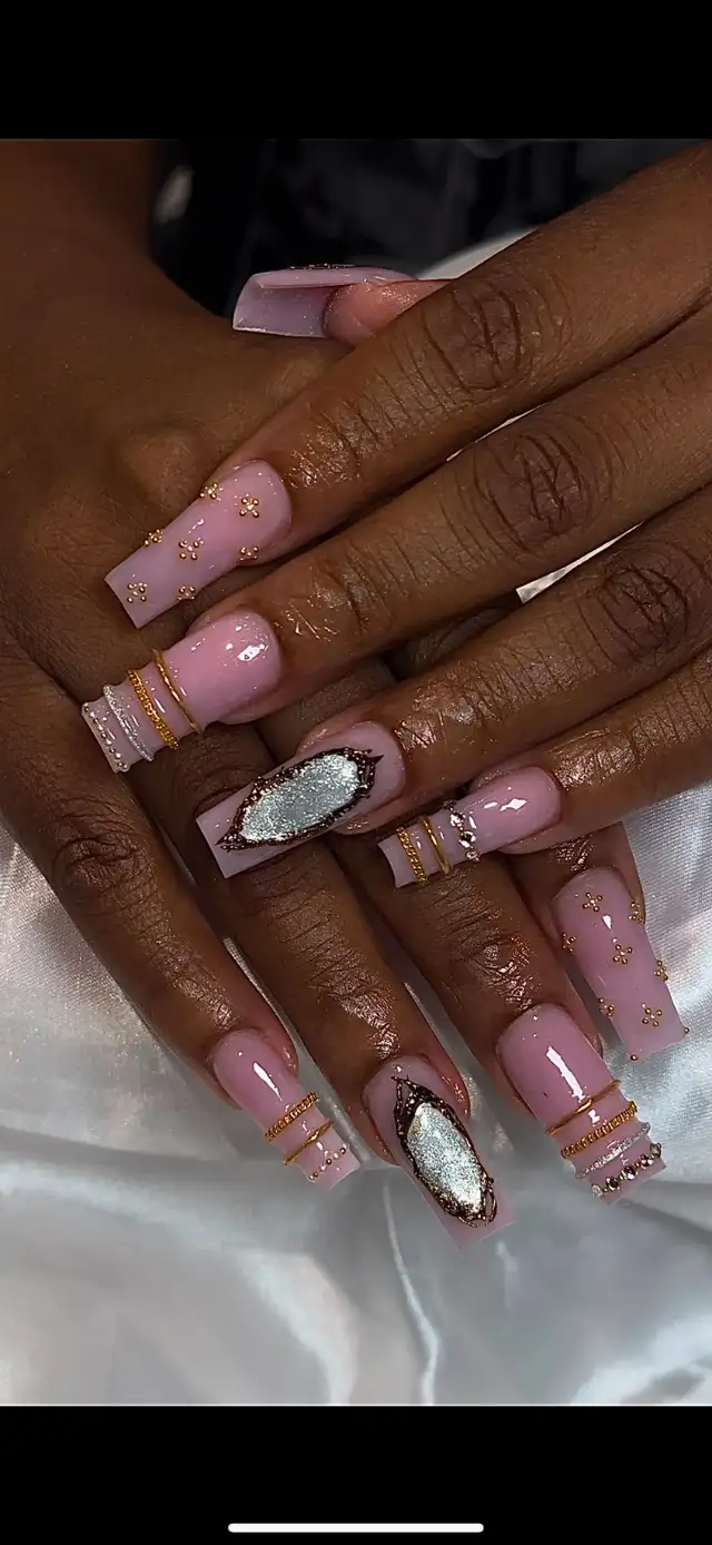 *Brampton Nail Tech* in Health and Beauty Services in Oakville / Halton Region - Image 9