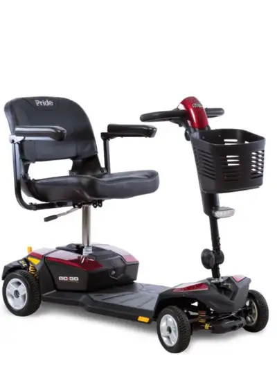 Quadriporteur Gogo XL rouge acheté neuf en septembre 2025. Très peu utilisé, comme neuf! Batterie au...