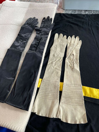 Longs gants de soirée (vintage) 20$ chacun
