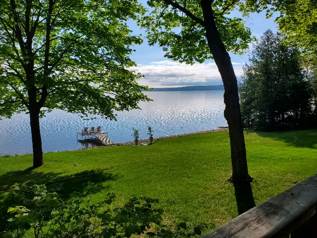 Waterfront Cottage on Manitoulin Island for Rent in Ontario in Canada - Image 9