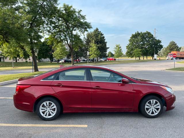 Hyundai Sonata in Cars & Trucks in St. Catharines - Image 4